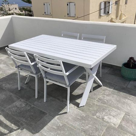 Triena Apartments Fira  Dış mekan fotoğraf