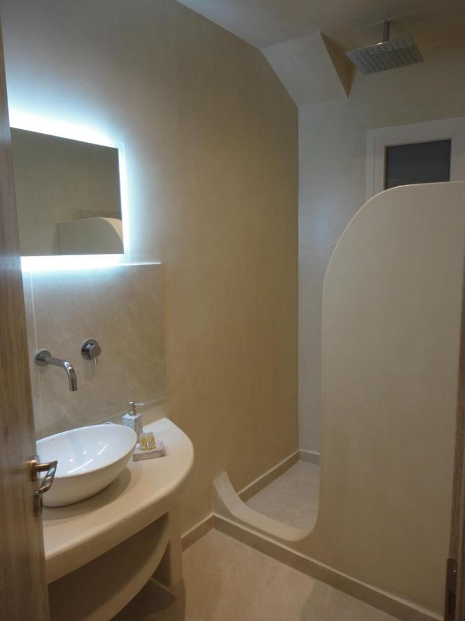 Triena Apartments Fira  Dış mekan fotoğraf