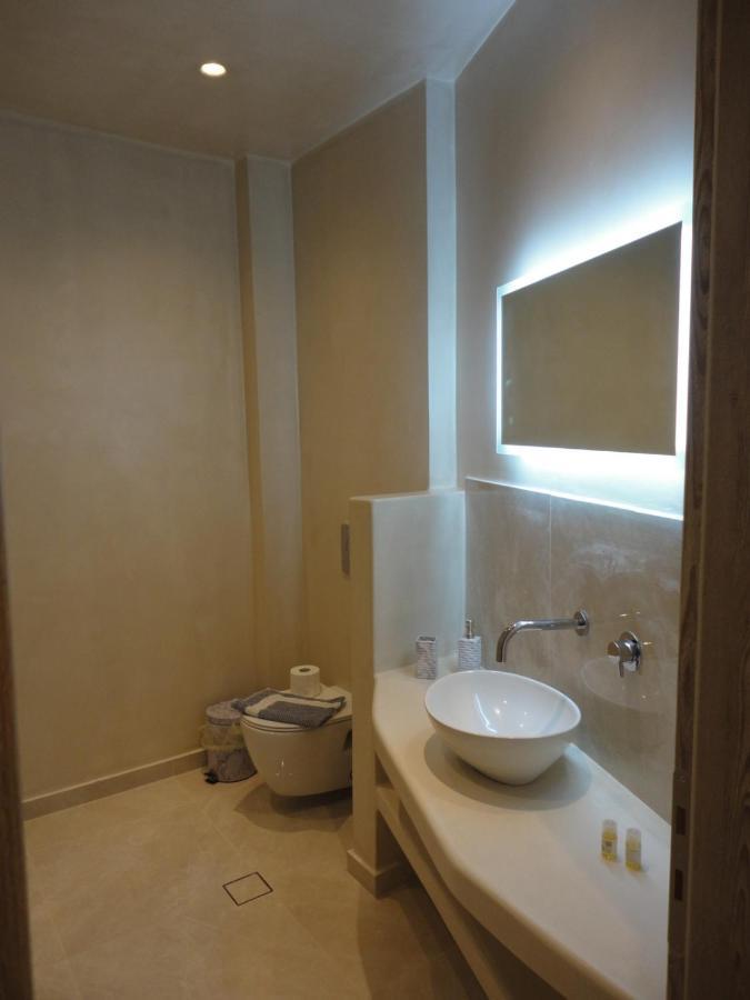 Triena Apartments Fira  Dış mekan fotoğraf
