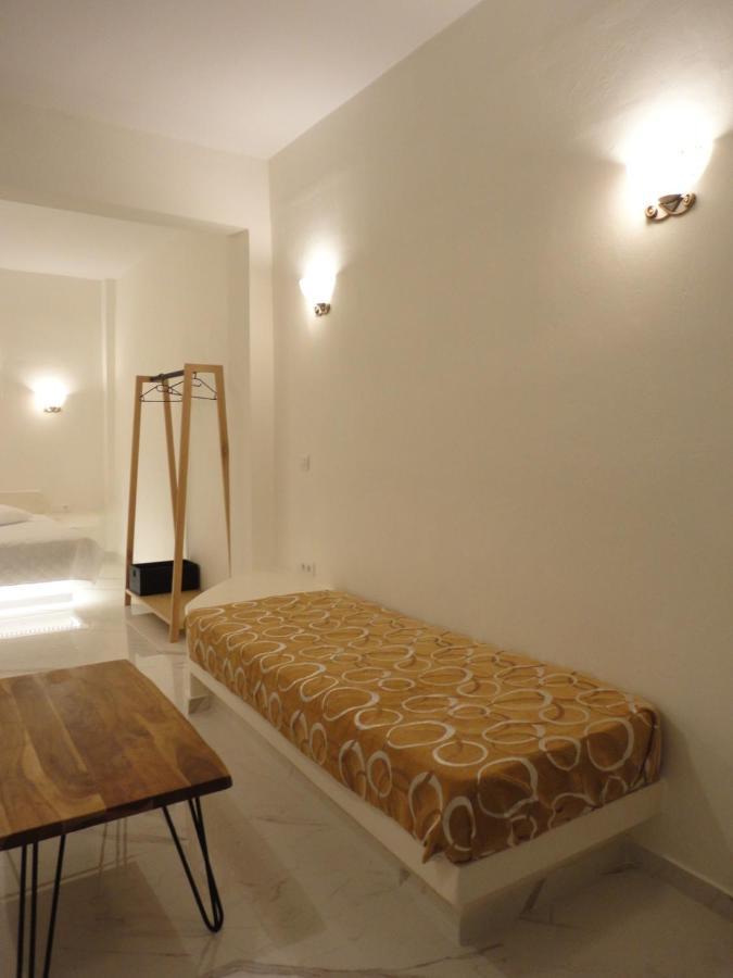 Triena Apartments Fira  Dış mekan fotoğraf