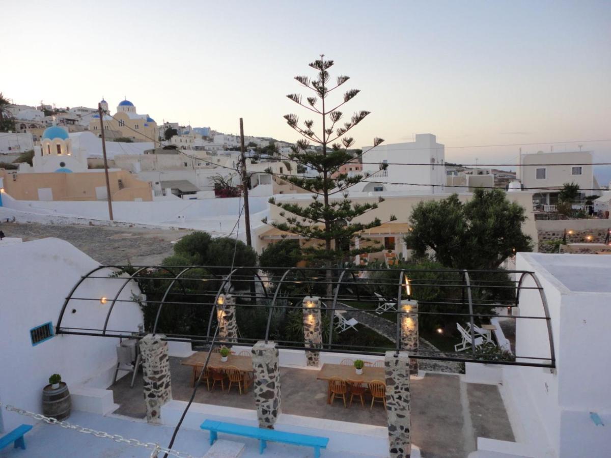 Triena Apartments Fira  Dış mekan fotoğraf