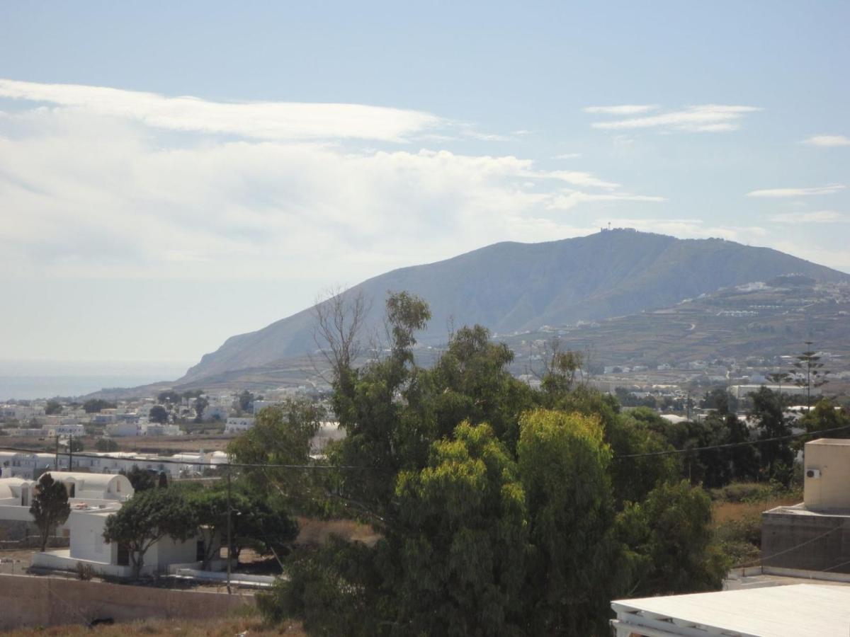 Triena Apartments Fira  Dış mekan fotoğraf